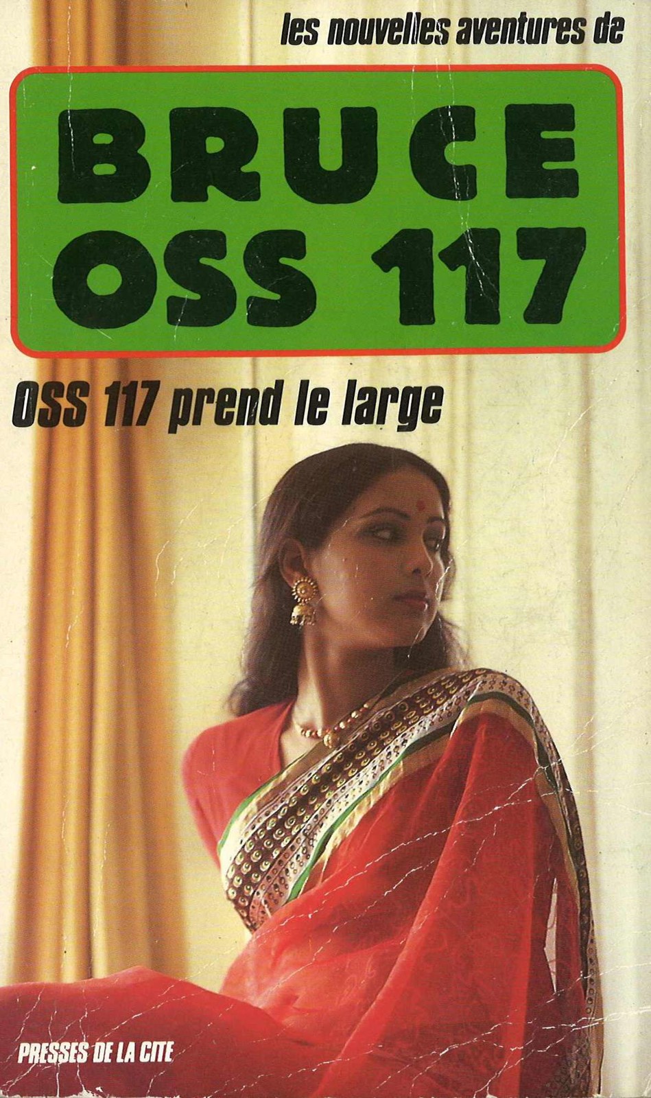 OSS 117 prend le large
