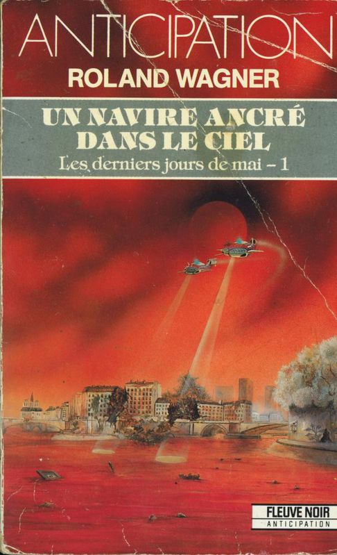 Un navire ancré dans le ciel