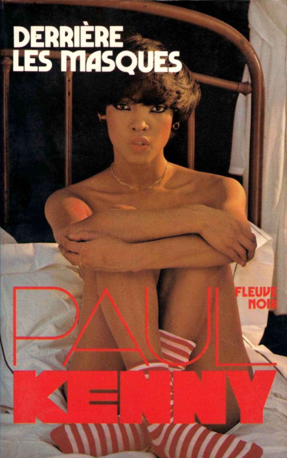 Derrière les masques