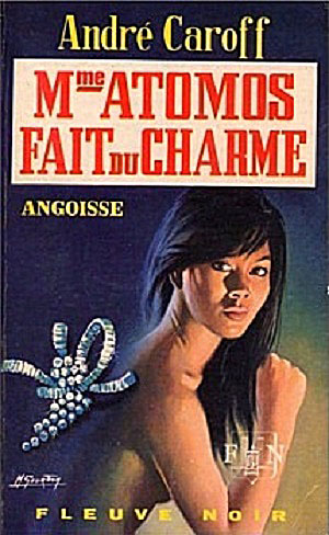 Mme Atomos fait du charme